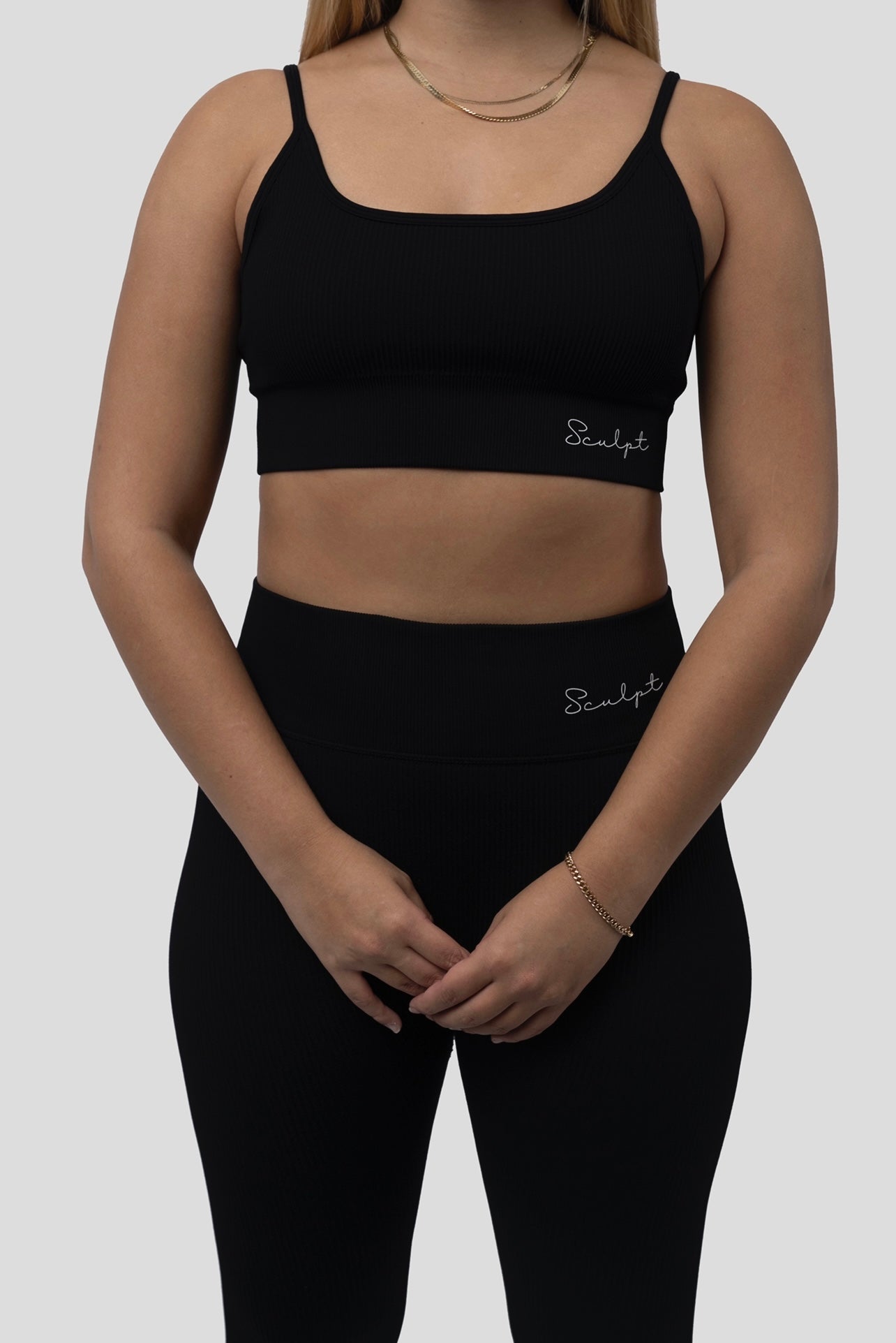 BLACK ESSENTIAL RIBBED BRA