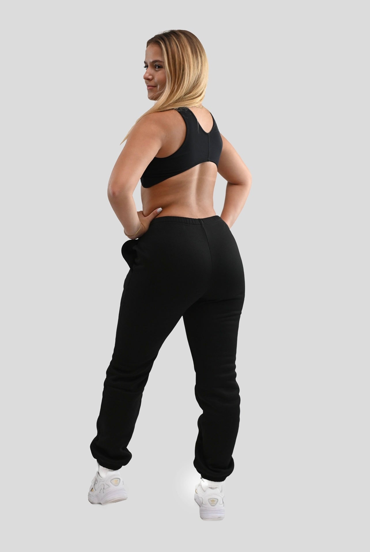 ONYX CONTOUR CURVE CROP TOP